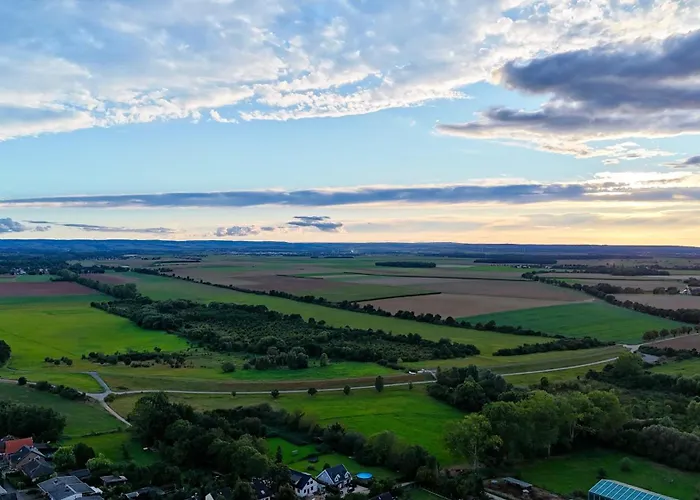 Klamar Monteur Wohnzimmer Esszimmer 1 Schlafzimmer Kueche Diele Bad In Erftstadt Niederberg